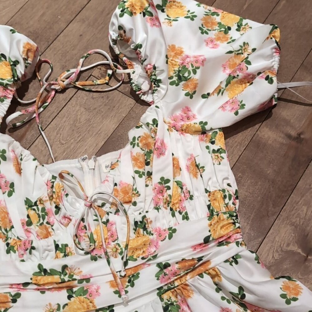 For love and lemons Emma mini dress medium FLAW** - Picture 6 of 10